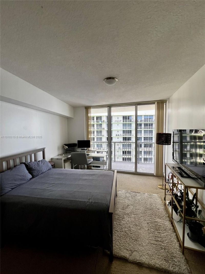 1750 N Bayshore Dr, Unit 3505, Miami, FL 33132 Photo