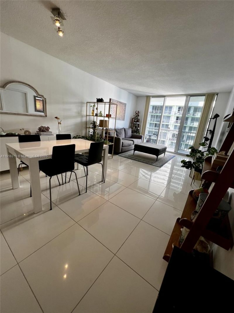 1750 N Bayshore Dr, Unit 3505, Miami, FL 33132 Photo