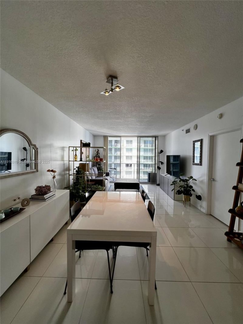 1750 N Bayshore Dr, Unit 3505, Miami, FL 33132 Photo