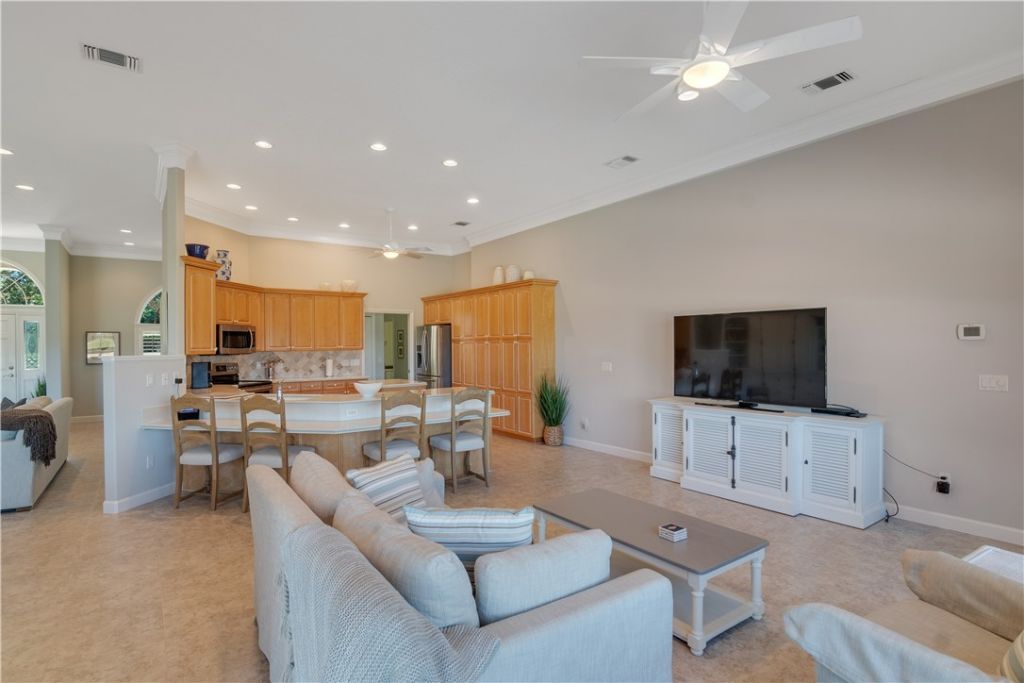 862 Carolina Circle Sw, Vero Beach, FL 32962 Photo