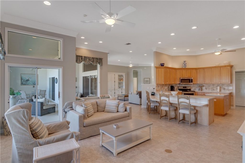 862 Carolina Circle Sw, Vero Beach, FL 32962 Photo