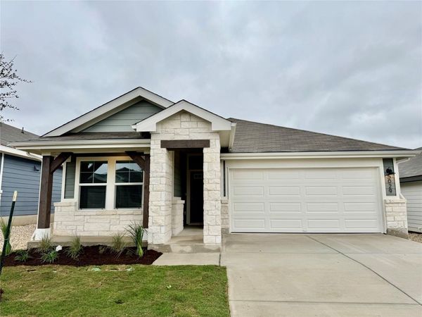 5029 Hazelnut LN, Del Valle, TX 78617