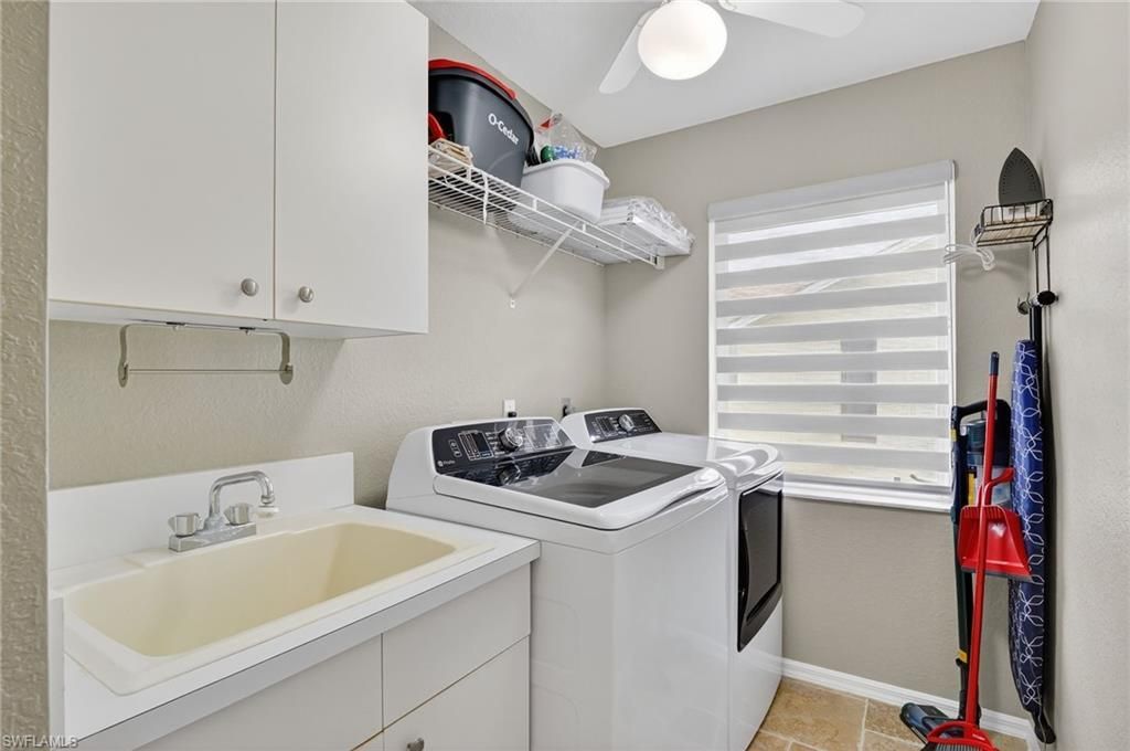 1215 SE 21st St, Cape Coral, FL 33990 Photo