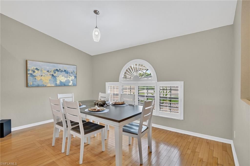 1215 SE 21st St, Cape Coral, FL 33990 Photo