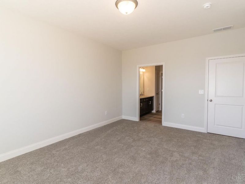 2460 Bartram Lane, Harrison, OH 45030 Photo 13