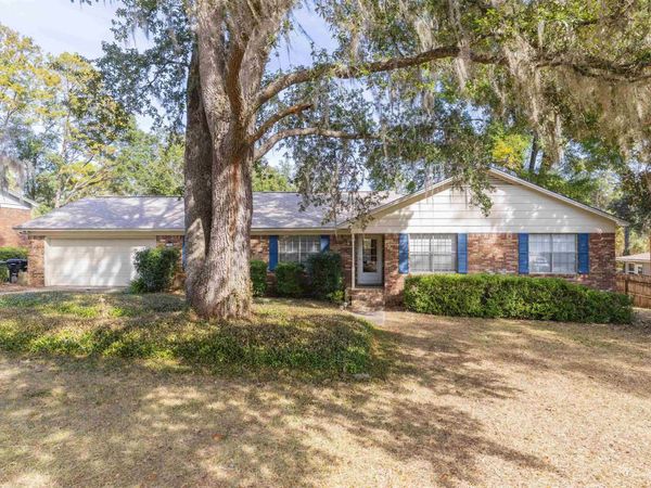 3046 Banks Rd, Tallahassee, FL 32309