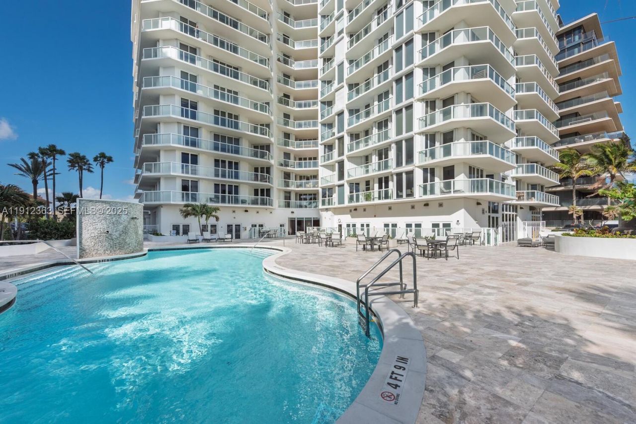 8925 Collins Ave, Unit 11C, Surfside, FL 33154 Photo