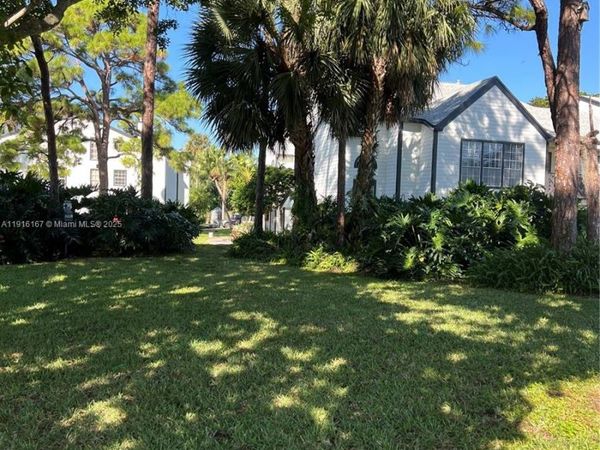 5063 Heatherhill Ln, Unit 80, Boca Raton, FL 33486