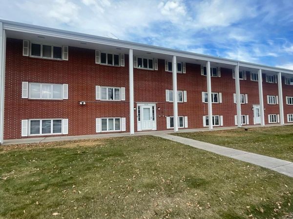 809 6th Avenue N, Unit C14, Fargo, ND 58102