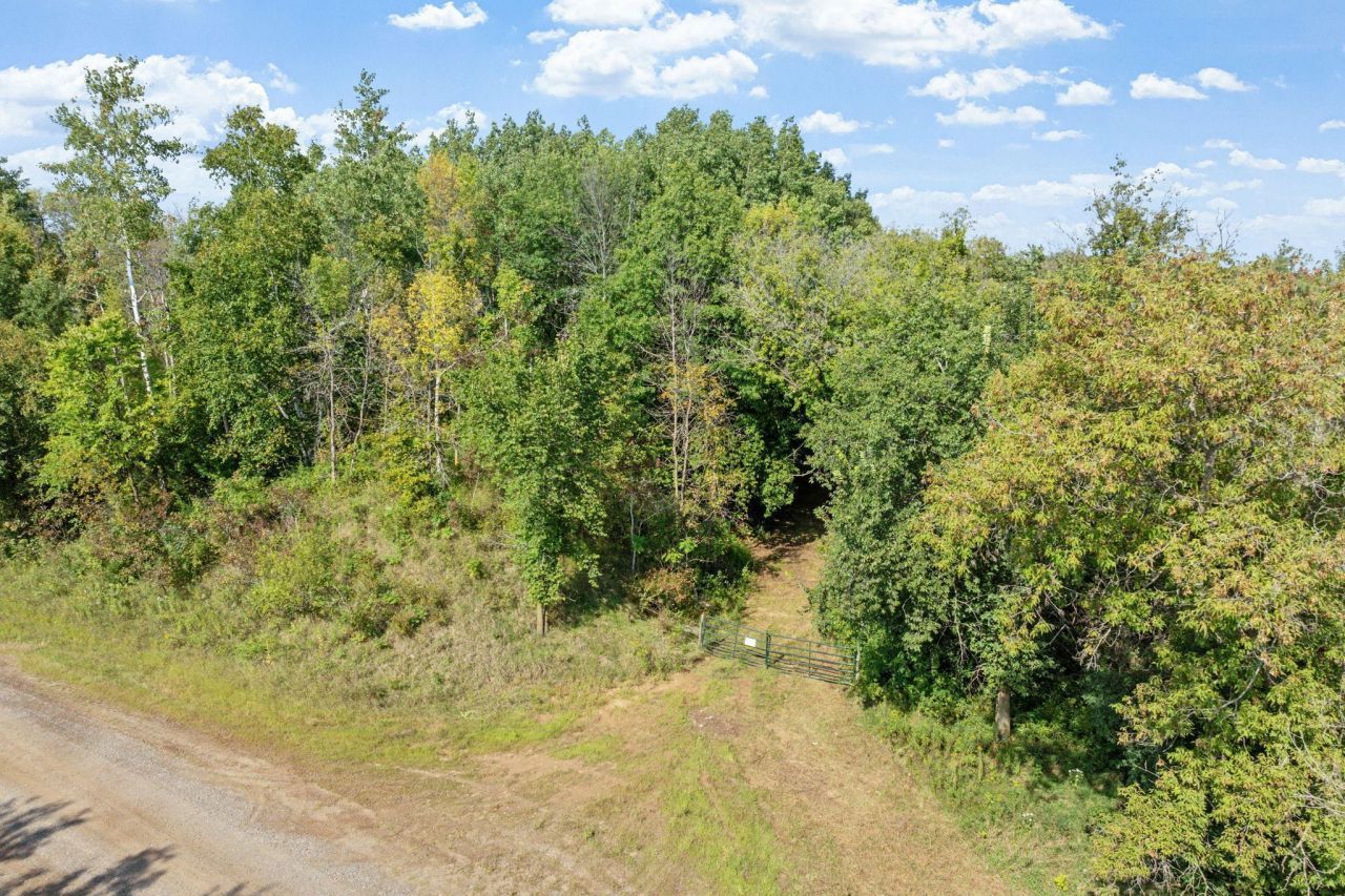 Tbd - B Pinnaker Road Nw, Nowthen, MN 55330 Main Photo