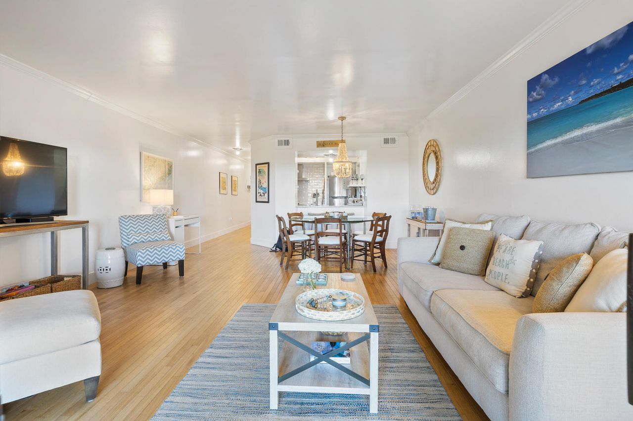 1345 Pelican Watch Villas Photo 4