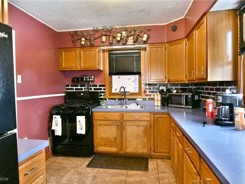 1222 Willard Avenue SE, Warren, OH 44484 Photo 2