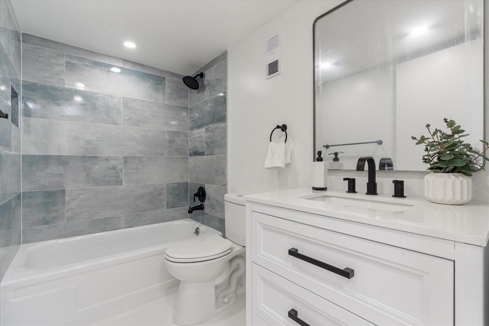 755 Dotterel Road, Unit 1307, Delray Beach, FL 33444 Photo