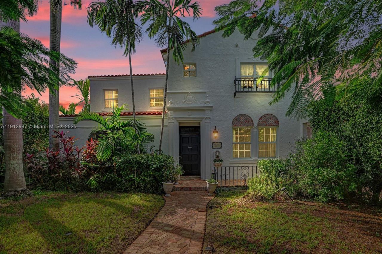 5252 La Gorce Dr, Miami Beach, FL 33140 Photo