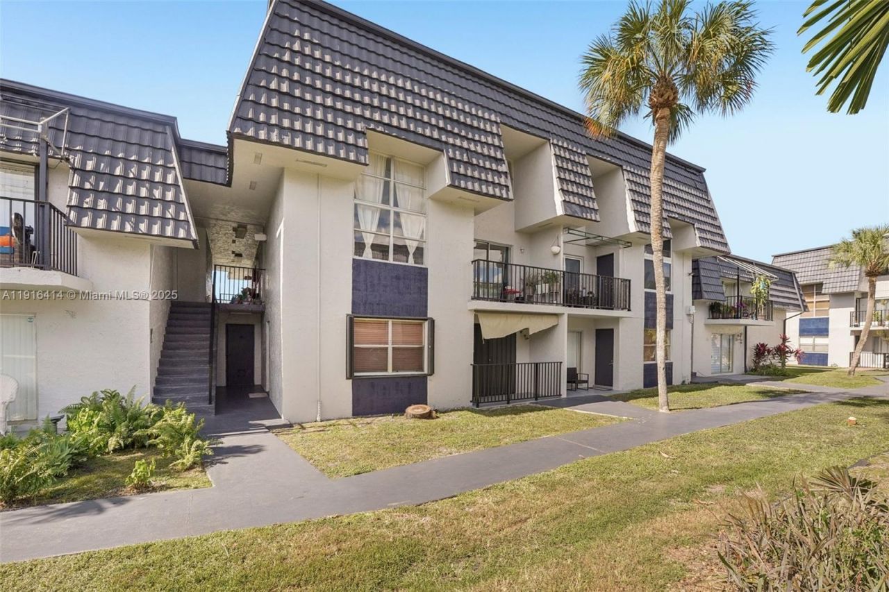 8001 W 6th Ave, Unit M, Hialeah, FL 33014 Photo