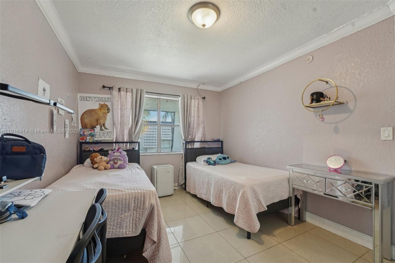 8001 W 6th Ave, Unit M, Hialeah, FL 33014 Photo