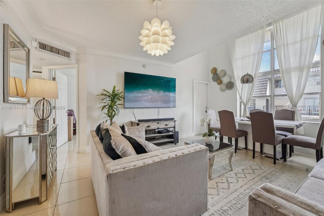 8001 W 6th Ave, Unit M, Hialeah, FL 33014 Photo