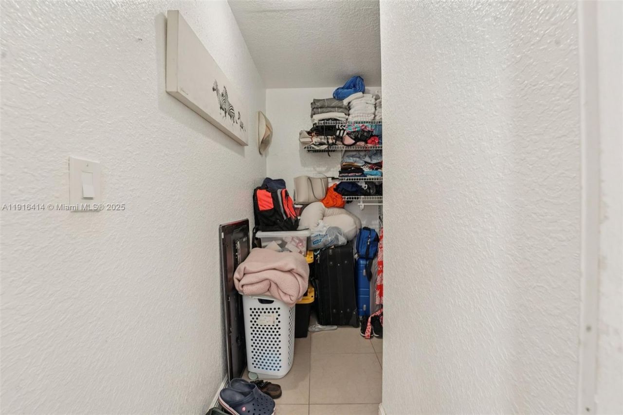 8001 W 6th Ave, Unit M, Hialeah, FL 33014 Photo