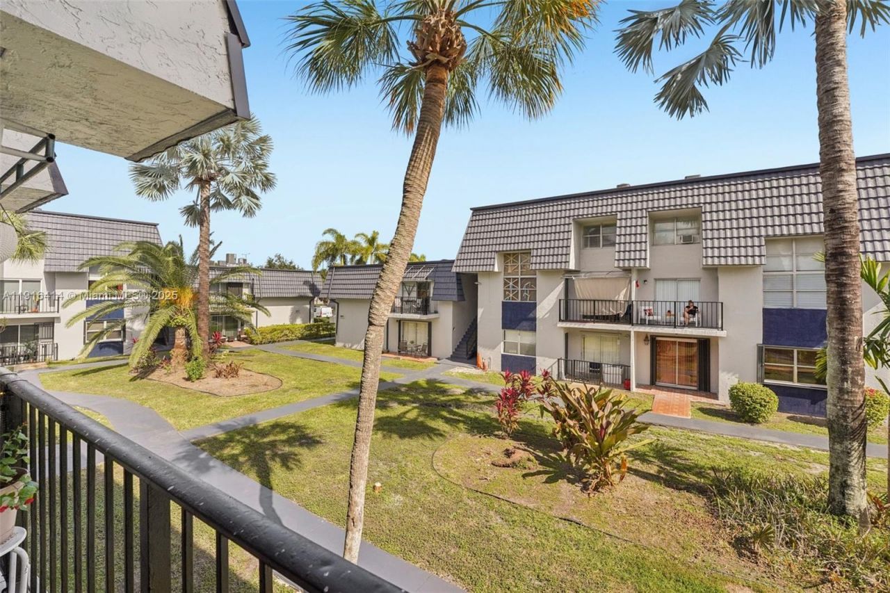 8001 W 6th Ave, Unit M, Hialeah, FL 33014 Photo