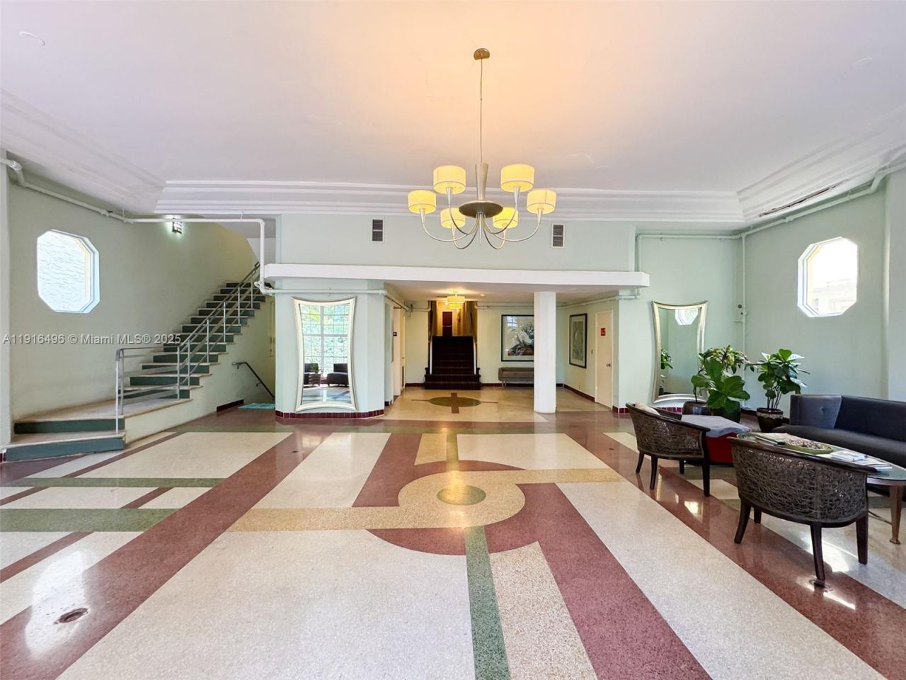 1051 Meridian Ave, Unit 1D, Miami Beach, FL 33139 Photo