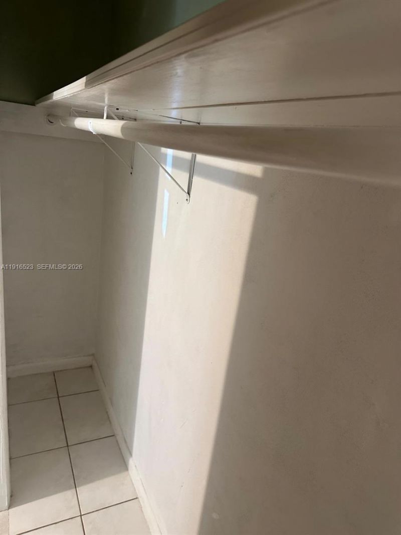 11108 Peachtree Dr, Unit 1, Miami, FL 33161 Photo