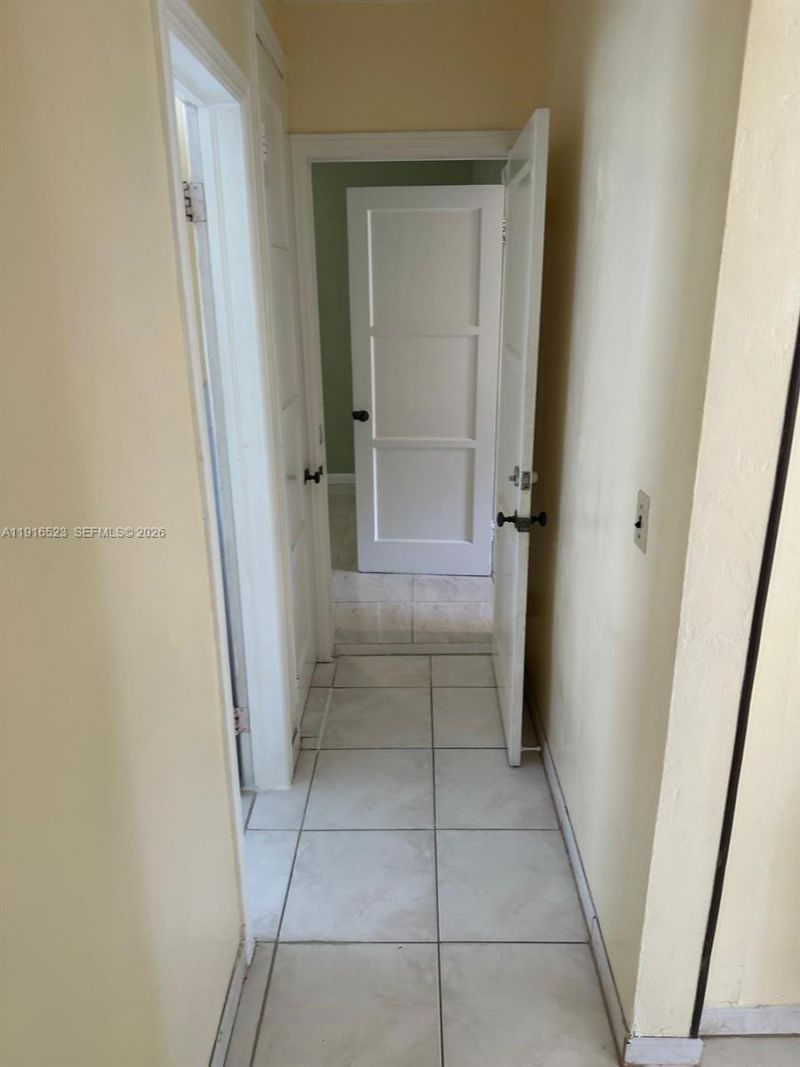 11108 Peachtree Dr, Unit 1, Miami, FL 33161 Photo