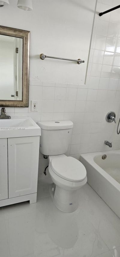 9375 SW 40th Ter, Unit 203, Miami, FL 33165 Photo