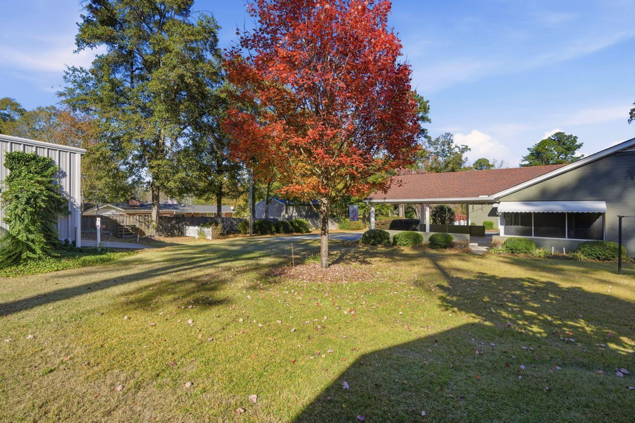 465 Woodland Terrace Photo 37