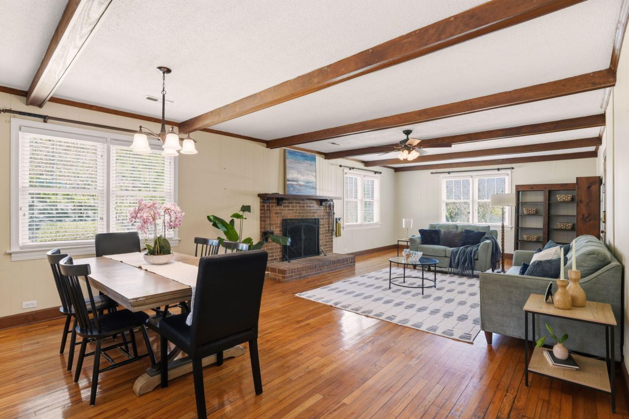 465 Woodland Terrace Photo 9