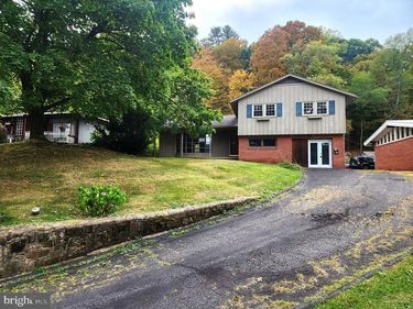 361 SUSQUEHANNA AVENUE, LOCK HAVEN, PA 17745