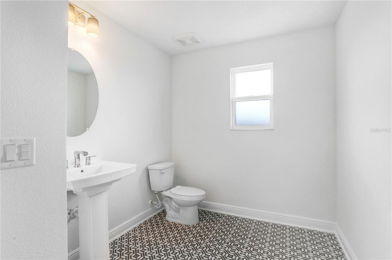 1971 Drummond Point, Zephyrhills, FL 33541 Photo