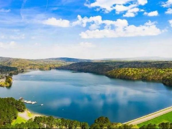 185 Lakewood Drive, Waleska, GA 30183