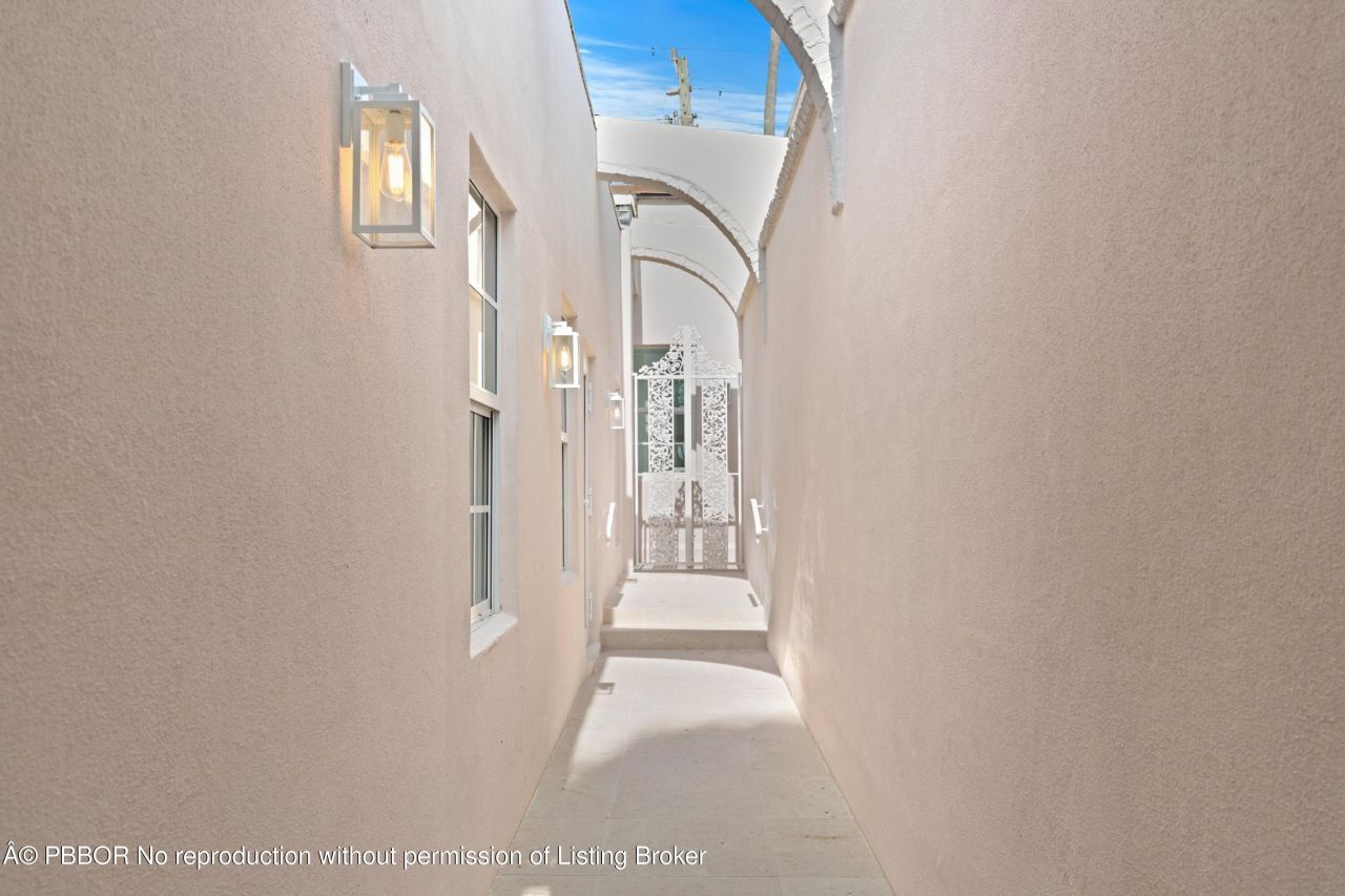 255 Royal Poinciana Way, Palm Beach, FL 33480 Photo