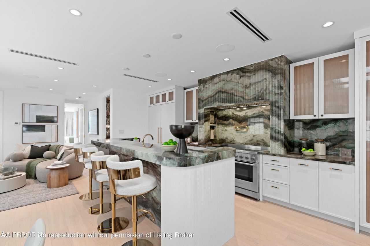 255 Royal Poinciana Way, Palm Beach, FL 33480 Photo