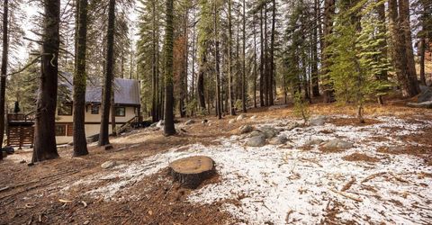 6303 Tamarack Way, Soda Springs, CA 95728 Photo