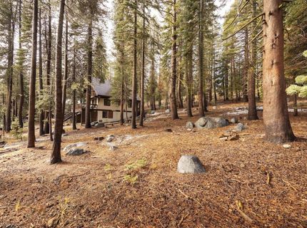 6303 Tamarack Way, Soda Springs, CA 95728 Photo