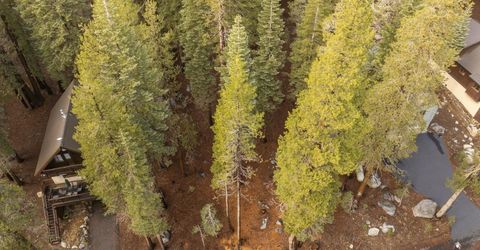 6303 Tamarack Way, Soda Springs, CA 95728 Photo