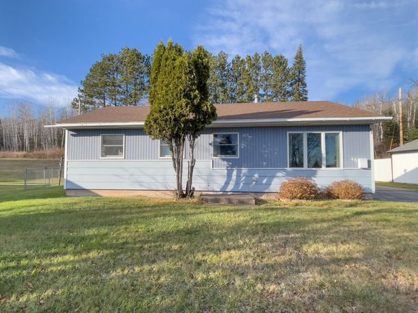 48 Davis Drive, Silver Bay, MN 55614