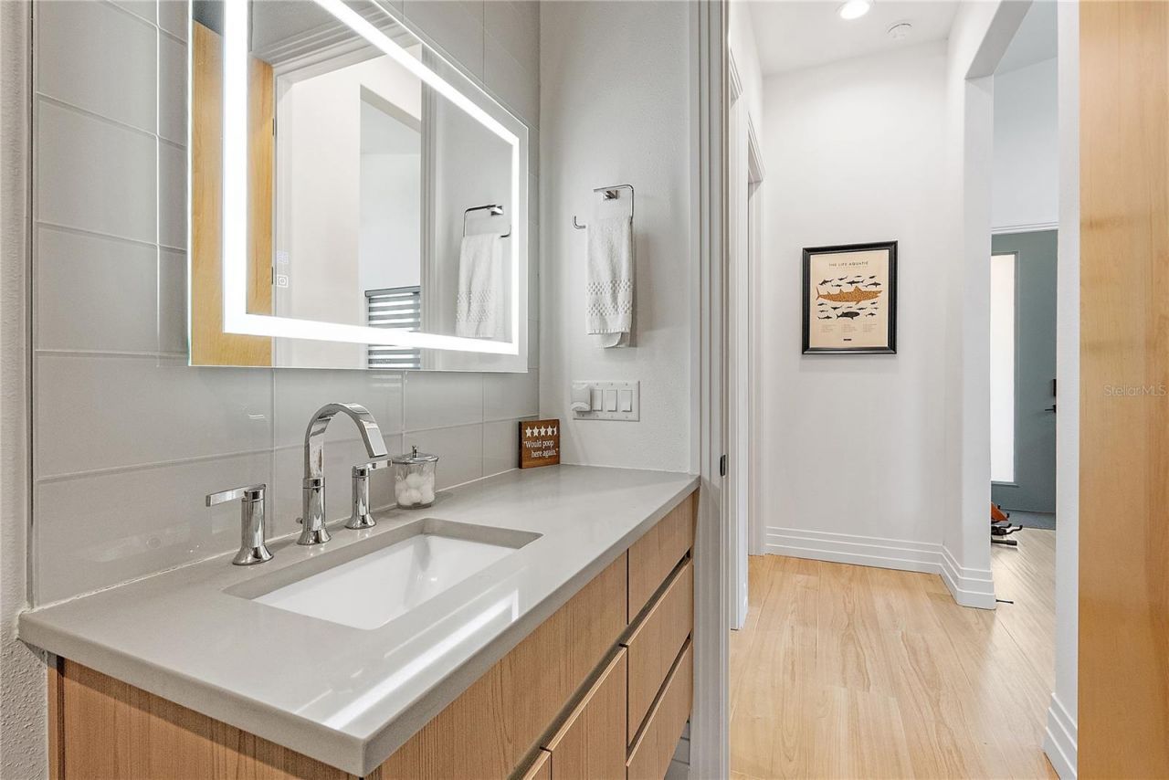 2500 4th Avenue S, Saint Petersburg, FL 33712 Photo