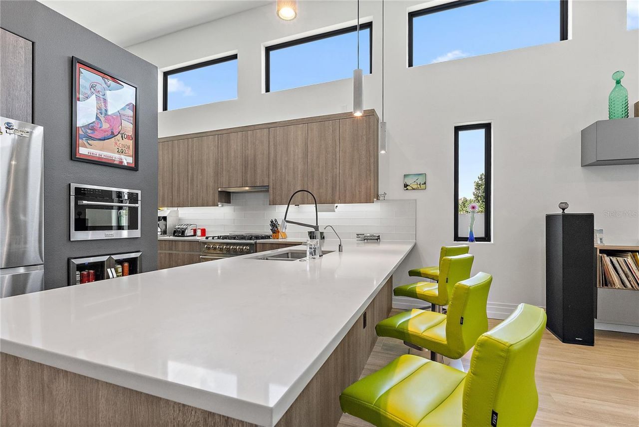 2500 4th Avenue S, Saint Petersburg, FL 33712 Photo