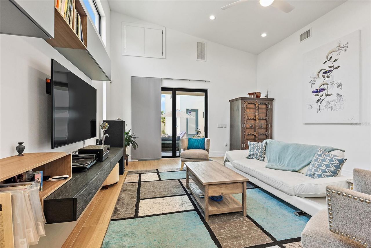 2500 4th Avenue S, Saint Petersburg, FL 33712 Photo