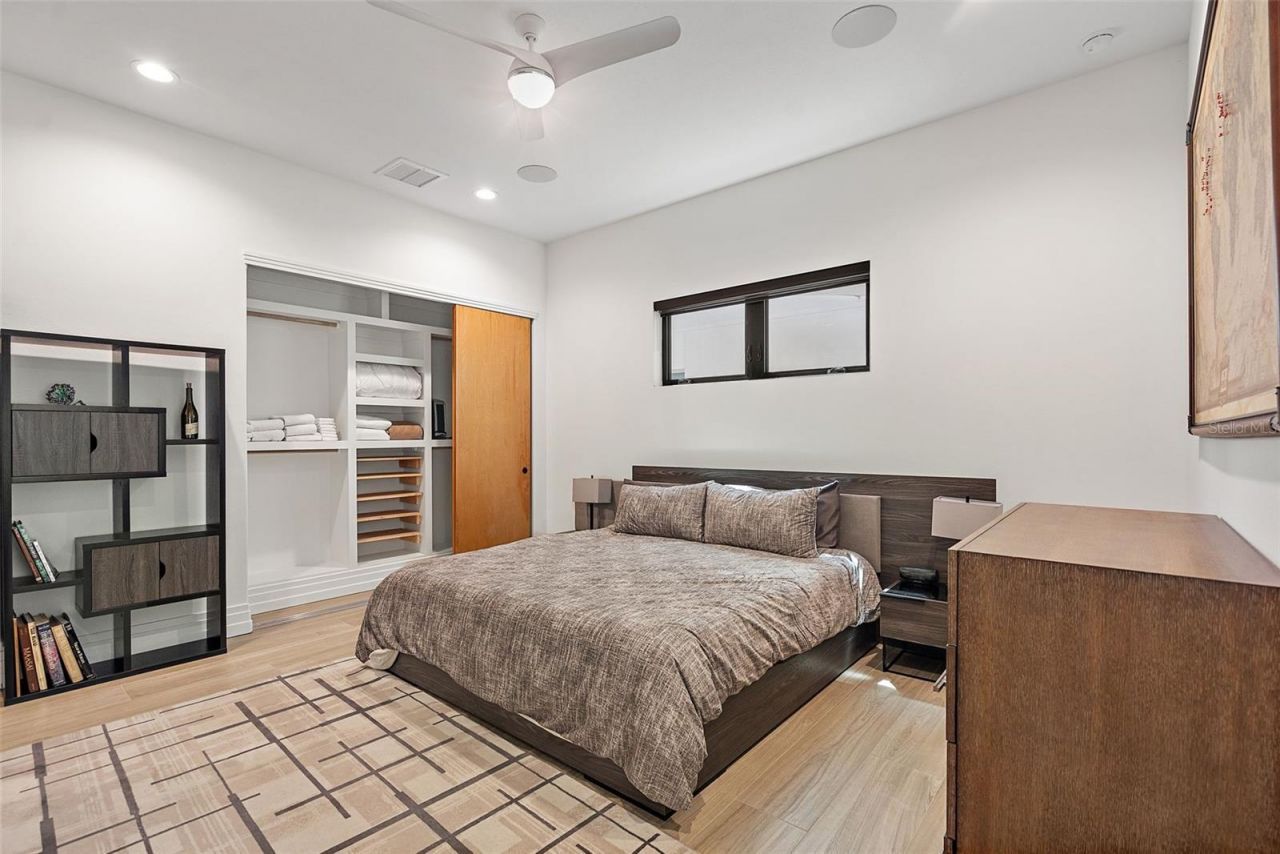 2500 4th Avenue S, Saint Petersburg, FL 33712 Photo