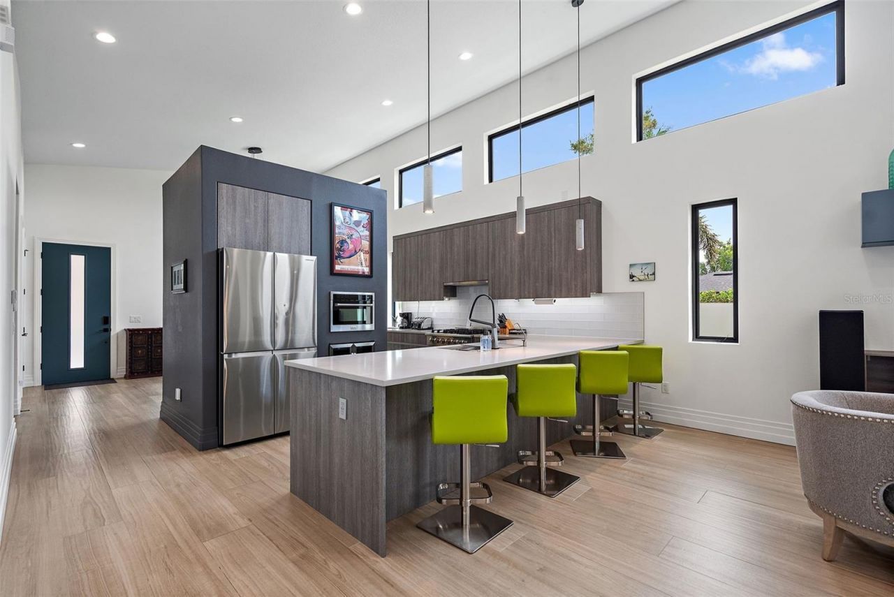 2500 4th Avenue S, Saint Petersburg, FL 33712 Photo