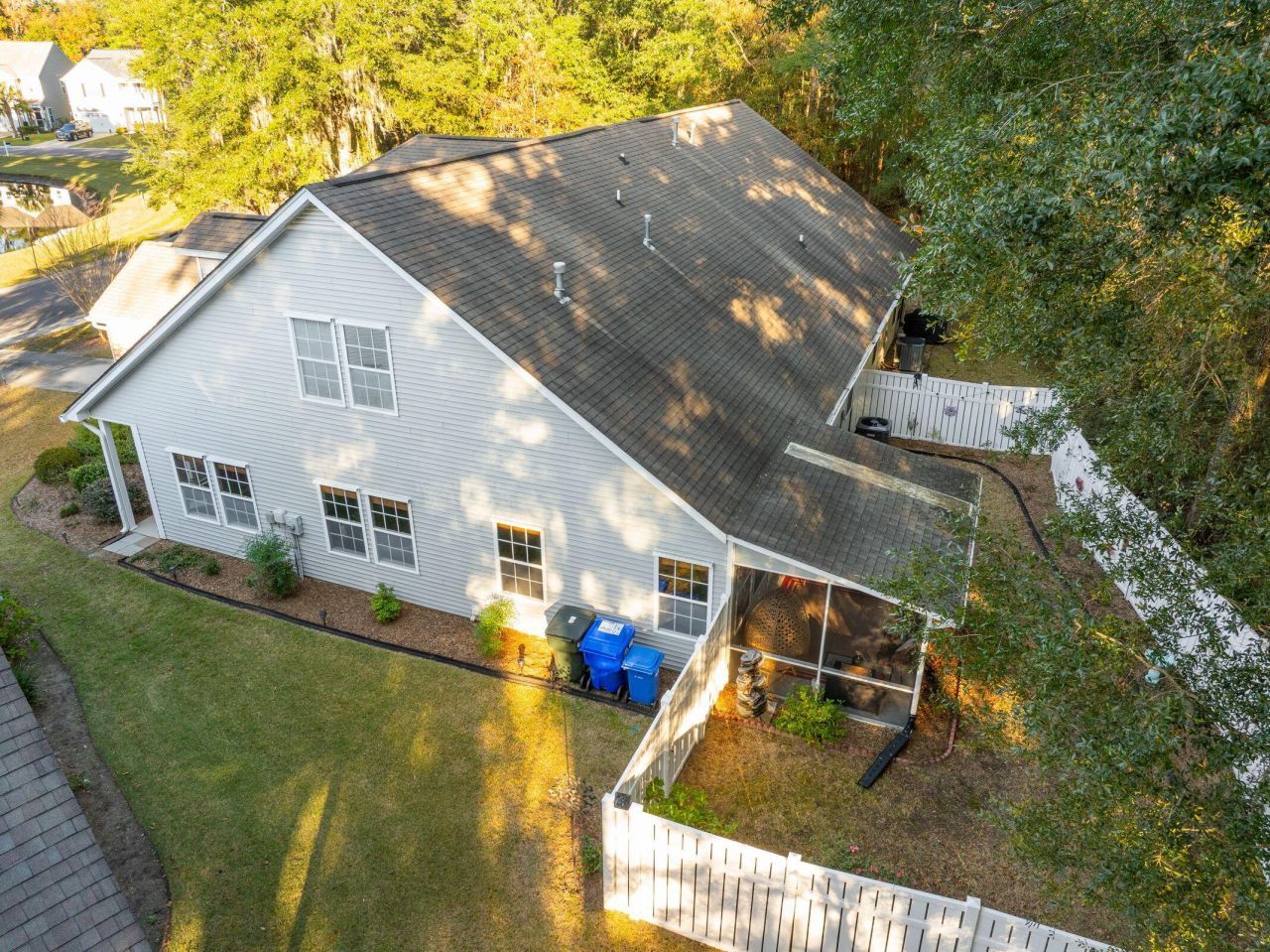 1652 Saint Johns Parrish Way Photo 47