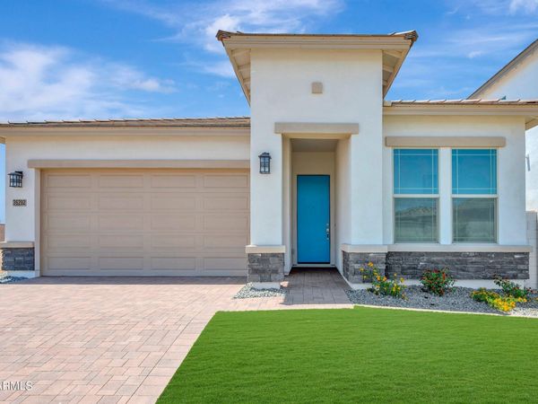 36292 N GRAPEVINE Drive, San Tan Valley, AZ 85140