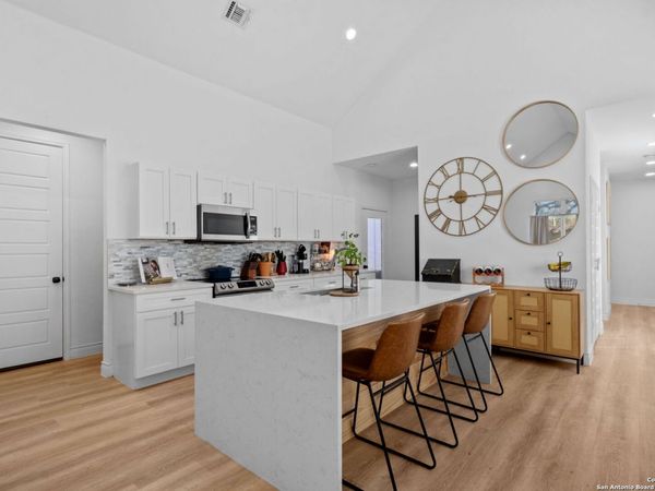 926 Joyce Marlene Dr., Poteet, TX 78065