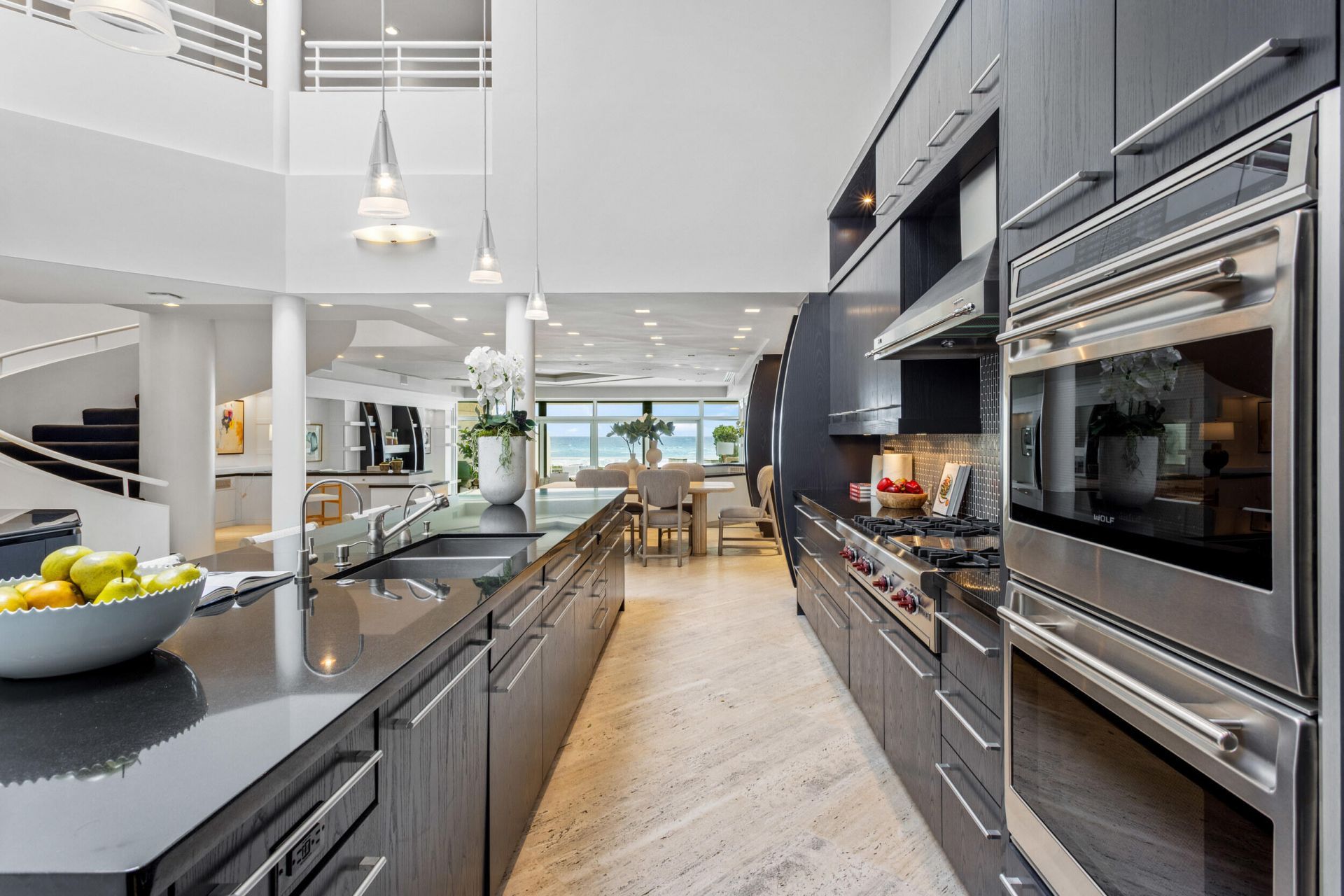 2 Sloans Curve Drive, Palm Beach, FL 33480 Photo