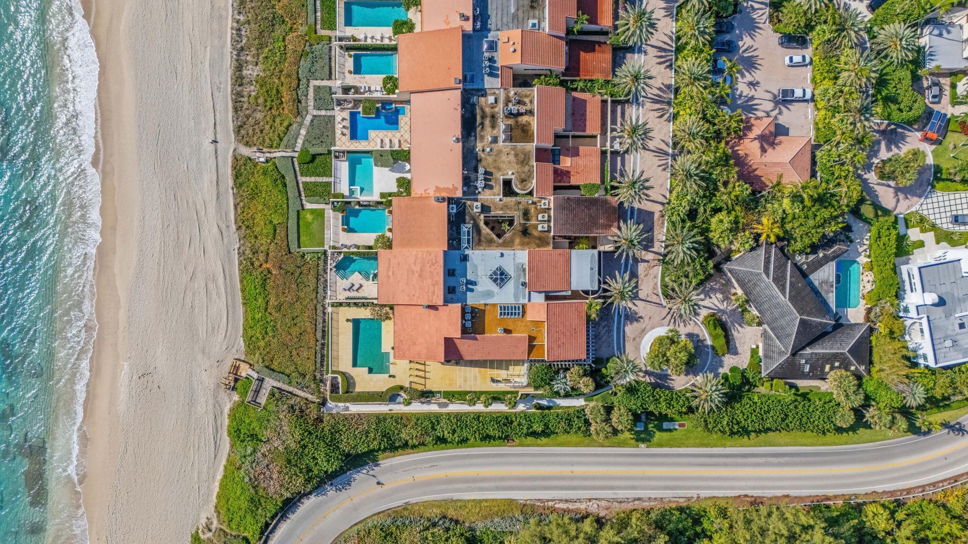 2 Sloans Curve Drive, Palm Beach, FL 33480 Photo