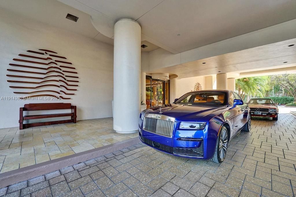 19667 Turnberry Way, Unit 5J, Aventura, FL 33180 Photo