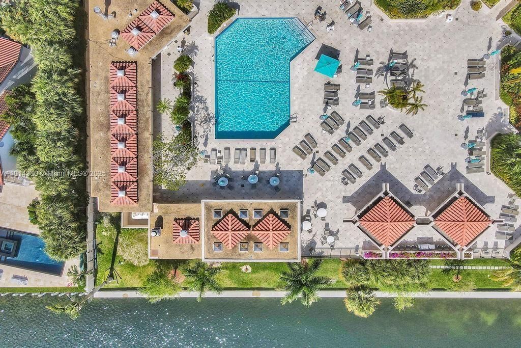 19667 Turnberry Way, Unit 5J, Aventura, FL 33180 Photo